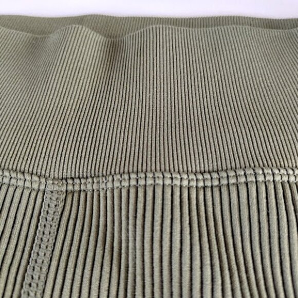 CALVIN KLEIN PERFORMANCE Ribbed Compression Bike Shorts Olive Green S - Picture 10 of 13